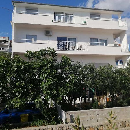 Guesthouse Mila Tisno Εξωτερικό φωτογραφία