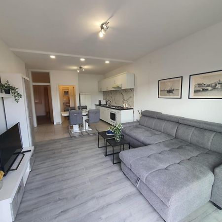 Guesthouse Mila Tisno Εξωτερικό φωτογραφία