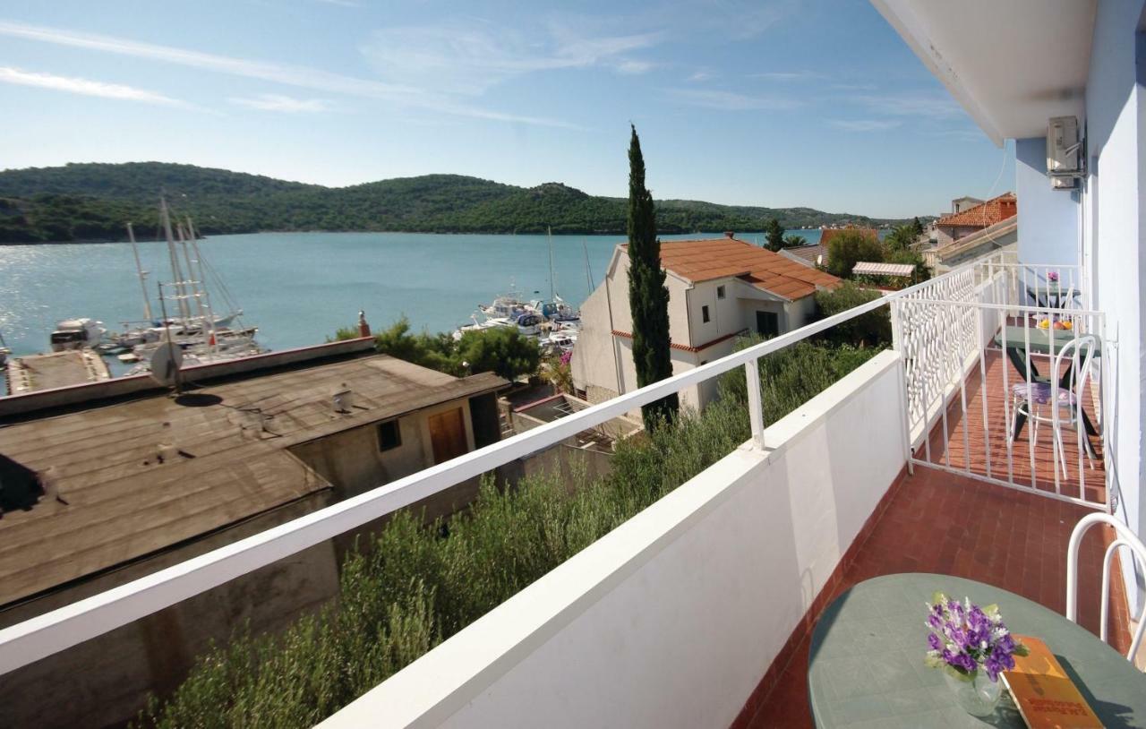 Guesthouse Mila Tisno Εξωτερικό φωτογραφία