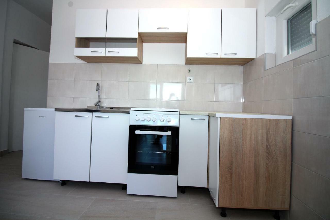 Guesthouse Mila Tisno Εξωτερικό φωτογραφία