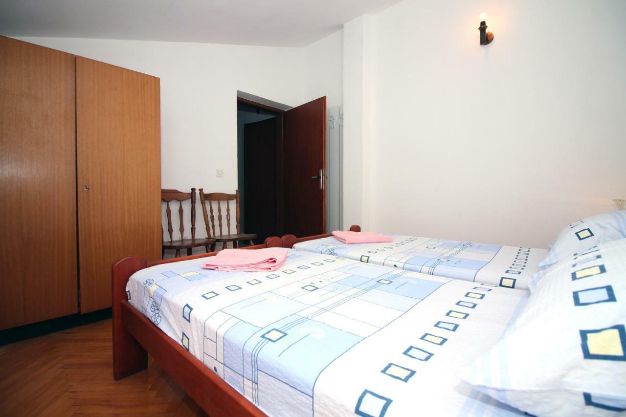 Guesthouse Mila Tisno Εξωτερικό φωτογραφία